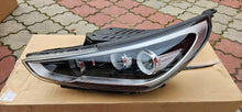 Laden Sie das Bild in den Galerie-Viewer, Frontscheinwerfer Hyundai I30 FULL LED Ein Stück (Rechts oder Links) Headlight