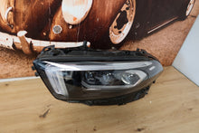 Laden Sie das Bild in den Galerie-Viewer, Frontscheinwerfer Mercedes-Benz W177 A1779065500 LED Links Headlight SCH9886815393co