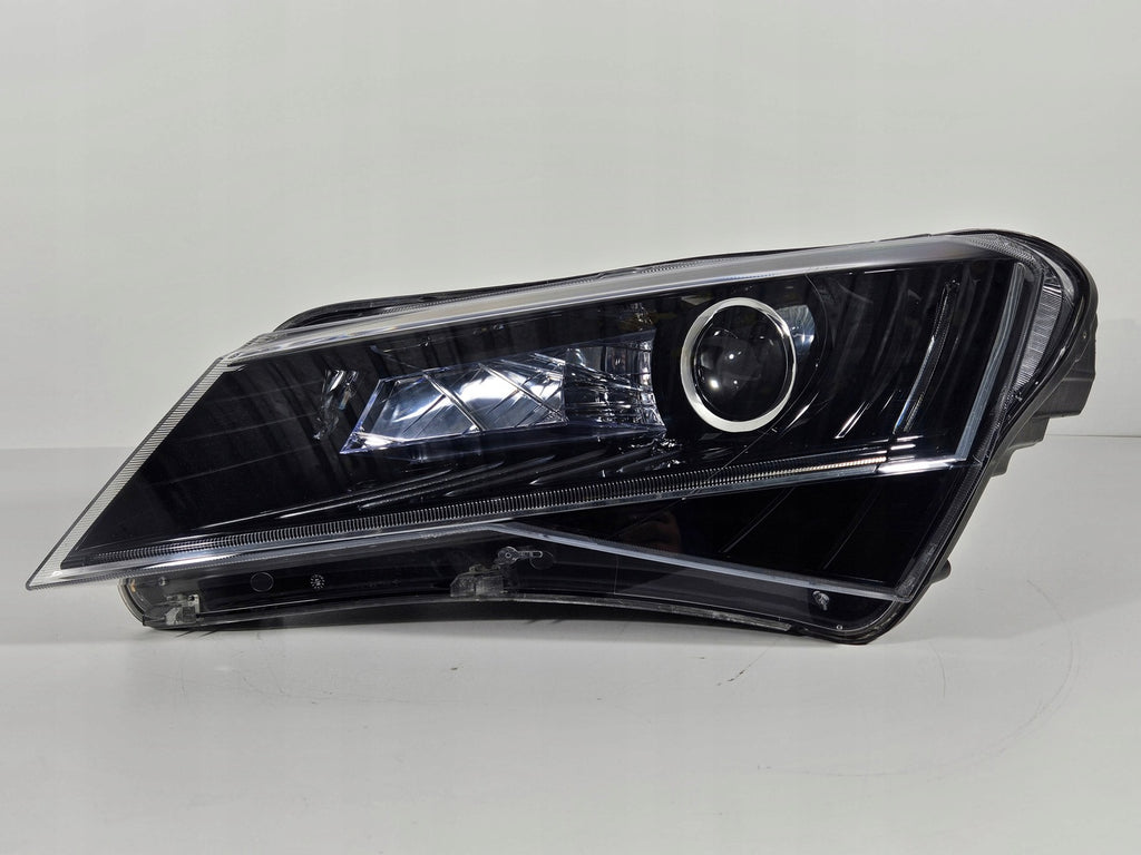 Frontscheinwerfer Skoda Superb III 3V1941015AA Xenon Links Headlight