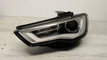 Laden Sie das Bild in den Galerie-Viewer, Frontscheinwerfer Audi A3 8V0941005 1EL010740-21 Xenon Links Headlight