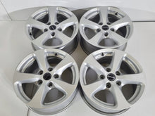 Laden Sie das Bild in den Galerie-Viewer, 4x Alufelge 16 Zoll 7.0" 5x120 20ET Glanz Silber 6762000 BMW Rim Wheel FEL5479323357by