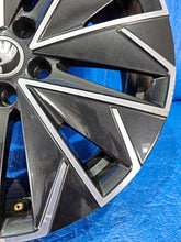 Laden Sie das Bild in den Galerie-Viewer, 1x Alufelge 17 Zoll 6.5&quot; 5x112 658601025F Skoda Scala Rim Wheel