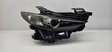 Laden Sie das Bild in den Galerie-Viewer, Frontscheinwerfer Mazda 3 Bp BCJH-51030 LED Rechts Scheinwerfer Headlight