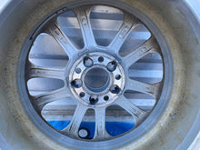 Laden Sie das Bild in den Galerie-Viewer, 1x Alufelge 17 Zoll A1564011700 Mercedes-Benz Gla Rim Wheel FEL1058344032na