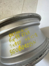 Load image into Gallery viewer, 1x Alufelge 17 Zoll 6.0" 5x112 45ET Glanz Silber 5E0601025N Skoda Octavia FEL1478131434do