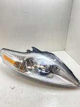 Load image into Gallery viewer, Frontscheinwerfer Ford Mondeo 1136477R Rechts Scheinwerfer Headlight SCH8584786835zu
