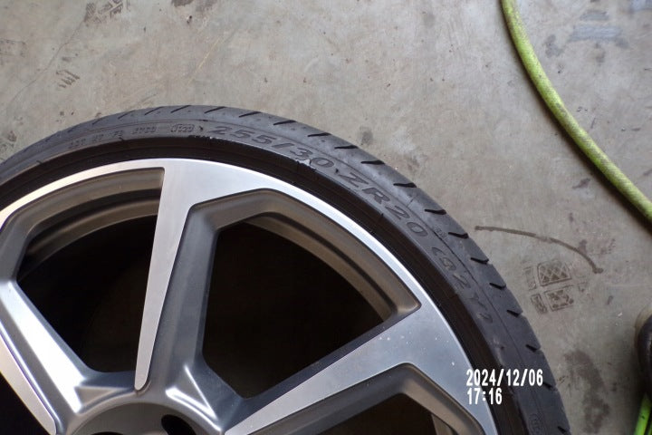 1x Alufelge 20 Zoll 9.0" 5x112 52ET 8S0601025CE Audi Tt Rim Wheel FEL3002366942ug