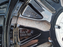 Load image into Gallery viewer, 1x Alufelge 17 Zoll 6.5" 5x112 44ET Glanz Schwarz A1774010200 Mercedes-Benz Amg FEL1264818349hq