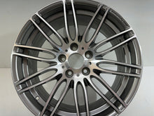 Laden Sie das Bild in den Galerie-Viewer, 1x Alufelge 19 Zoll 8.0" 5x120 37ET 6781046 BMW 3 E90 Rim Wheel FEL8041424606hv