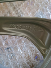 Load image into Gallery viewer, 1x Alufelge 20 Zoll 6.5" 5x114.3 33ET Glanz Silber 403007153R Renault Scenic FEL7414141333bk