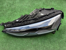 Laden Sie das Bild in den Galerie-Viewer, Frontscheinwerfer Audi E-Tron Gt 4J3941035 Links Scheinwerfer Headlight SCH5076138985xg
