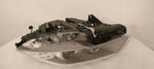Laden Sie das Bild in den Galerie-Viewer, Frontscheinwerfer BMW 5 F11 F10 7203251-15 0301282231147460619-01 Bi-Xenon Links SCH6331577954as