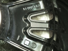 Laden Sie das Bild in den Galerie-Viewer, 1x Alufelge 18 Zoll 7.0&quot; 5x114.3 35ET 403001989 Renault Espace Fluence Talisman