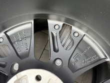 Laden Sie das Bild in den Galerie-Viewer, 1x Alufelge 21 Zoll 85H601025AQ Audi E-Tron Rim Wheel FEL2611803360eh