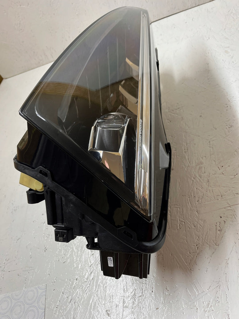 Frontscheinwerfer Skoda Scala 657941015A LED Ein Stück (Rechts oder Links) SCH1014949387fy