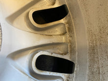 Load image into Gallery viewer, 1x Alufelge 18 Zoll 7.5" 5x112 40ET Glanz Silber 4E0601025Q Audi Rim Wheel FEL8508882541lk