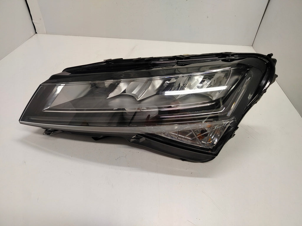 Frontscheinwerfer Skoda Superb III 3V1941015C LED Links Scheinwerfer Headlight