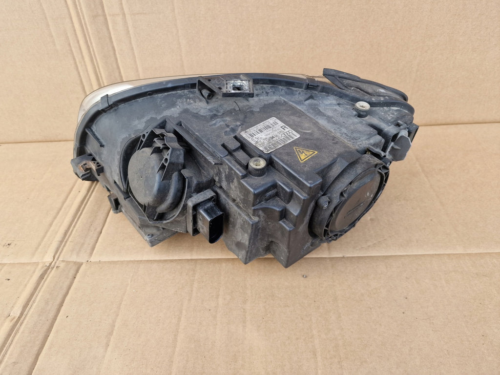 Frontscheinwerfer Audi A4 B7 8E0941004AM 0301219272 Xenon Rechts oder Links