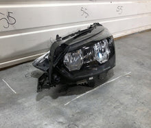 Laden Sie das Bild in den Galerie-Viewer, Frontscheinwerfer Peugeot 208 II 90200109 LED Links Scheinwerfer Headlight SCH9247736080eh