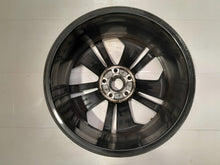 Load image into Gallery viewer, 1x Alufelge 18 Zoll 7.5" 5x112 48ET Glanz 5E3601025AP Skoda Octavia I Rim Wheel FEL5045014127xw