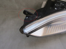 Laden Sie das Bild in den Galerie-Viewer, Frontscheinwerfer Tesla S Xenon Links Scheinwerfer Headlight