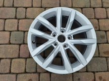 Load image into Gallery viewer, 1x Alufelge 16 Zoll 6.5" 5x112 41ET Silber 3G0601025 VW Passat B8 Rim Wheel FEL1584819825bt