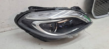 Laden Sie das Bild in den Galerie-Viewer, Frontscheinwerfer Mercedes-Benz W246 130702376707 Rechts Scheinwerfer Headlight SCH8094190461eu