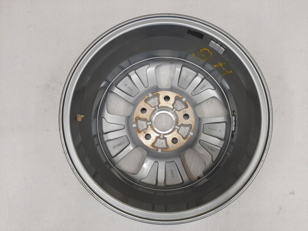 1x Alufelge 15 Zoll 6.0" 5x114.3 45ET Glanz 4FA1A, Nissan Leaf Ze0 Ze1 Pulsar