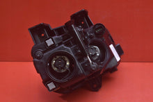 Laden Sie das Bild in den Galerie-Viewer, Frontscheinwerfer Hyundai Kona 92101J9000 Links Scheinwerfer Headlight SCH4545785911yc