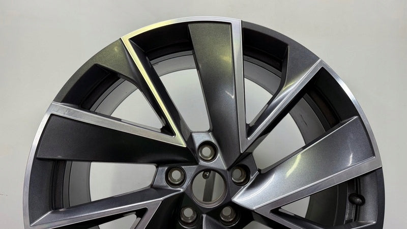 1x Alufelge 20 Zoll 8.0" 5x112 45ET Glanz Graphit 5LA601025 Mg Octavia Rim Wheel FEL9634127715bo