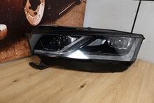 Load image into Gallery viewer, Frontscheinwerfer Skoda Octavia IV 5E4941015B LED Links Scheinwerfer Headlight SCH9213982711vz