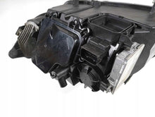 Laden Sie das Bild in den Galerie-Viewer, Frontscheinwerfer BMW E91 E90 7240248.9000000004 Xenon Rechts oder Links