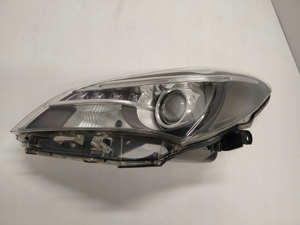 Frontscheinwerfer Toyota Yaris LED Ein Stück (Rechts oder Links) Headlight