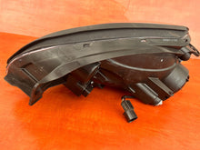 Load image into Gallery viewer, Frontscheinwerfer Hyundai Tucson 92102-2EXXX Rechts Scheinwerfer Headlight SCH1118130216mh