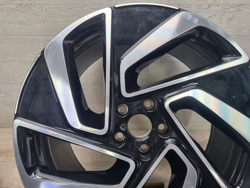 1x Alufelge 17 Zoll 14B601025F VW I Rim Wheel FEL5847990405le