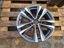 Laden Sie das Bild in den Galerie-Viewer, 1x Alufelge 18 Zoll 7.5&quot; 5x112 A1774012700 Mercedes-Benz Cla Rim Wheel