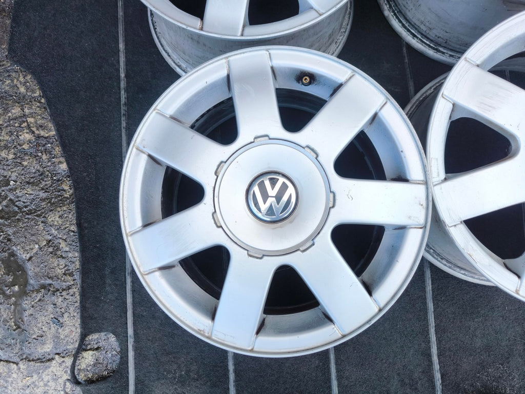 4x Alufelge 15 Zoll 7.0" 5x112 45ET 3B0601025A Audi A4 A3 Leon I Golf Rim Wheel FEL8601570424um
