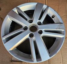 Load image into Gallery viewer, 1x Alufelge 16 Zoll 6.5" 5x112 50ET Glanz Silber 5K0601025AM VW Golf Touran FEL4198203998rx