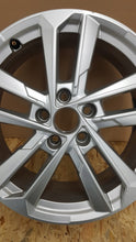 Load image into Gallery viewer, 1x Alufelge 17 Zoll 6.5&quot; 5x112 43ET 8Y0601025L Audi A3 Rim Wheel