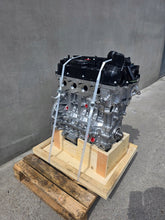 Laden Sie das Bild in den Galerie-Viewer, Motor BMW N20B20A 2.0 Benzin Engine Unkomplett MOT4038188431wh