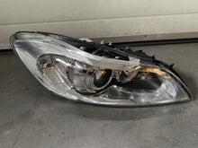 Load image into Gallery viewer, Frontscheinwerfer Volvo C30 31214804 Xenon Rechts Scheinwerfer Headlight SCH9863051429wt