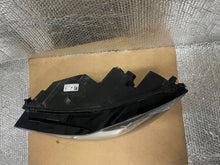 Load image into Gallery viewer, Frontscheinwerfer Jaguar J9D3-13W030-EC J9D3-13W030-ECJ9D3-13W030-EC LED Links SCH7135536348yd