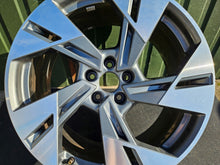 Load image into Gallery viewer, 1x Alufelge 20 Zoll 9.0" 5x112 38ET Grau Audi E-Tron Rim Wheel FEL7690368233or