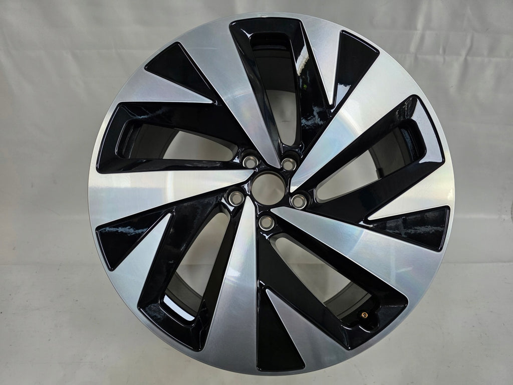 1x Alufelge 20 Zoll 9.0" 5x112 42ET Glanz Silber 11A601025 VW Id.5 Id.4 FEL3832190115sj