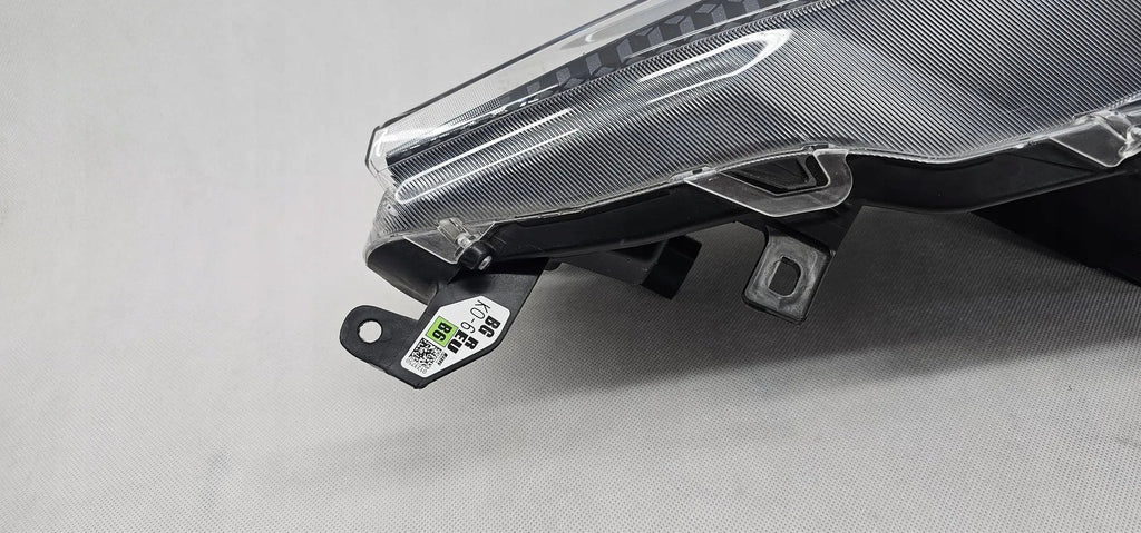 Frontscheinwerfer Toyota 4 Yaris SPP7215 123750 Rechts Scheinwerfer Headlight