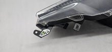 Load image into Gallery viewer, Frontscheinwerfer Toyota 4 Yaris SPP7215 123750 Rechts Scheinwerfer Headlight