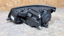 Laden Sie das Bild in den Galerie-Viewer, Frontscheinwerfer VW Caddy 2K5941006 Rechts Scheinwerfer Headlight SCH1637726739av
