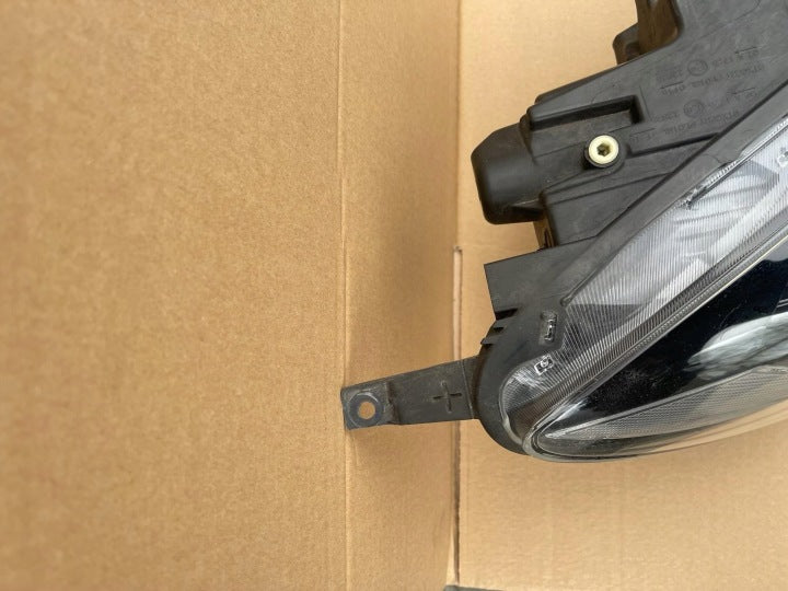 Frontscheinwerfer Ford Kuga LV4B-13E016-AP Ein Satz Scheinwerfer Headlight SCH5395558589an