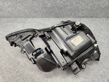 Laden Sie das Bild in den Galerie-Viewer, Frontscheinwerfer Mercedes-Benz W212 A2128201959SCZ A2128201959 Xenon Links SCH7588482205iw