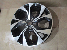 Laden Sie das Bild in den Galerie-Viewer, 1x Alufelge 19 Zoll 7.0" 5x108 47 5ET Glanz Schwarz PJ8J-1007-AA Ford Rim Wheel FEL3033191737bu